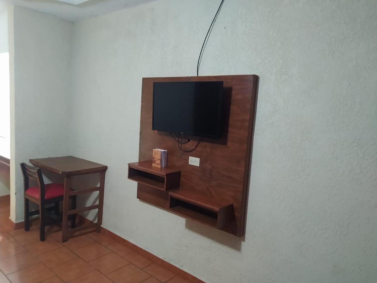 Hotel Posada Del Rey Matamoros  Ngoại thất bức ảnh