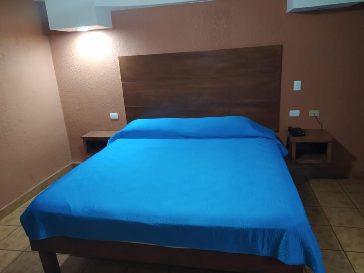 Hotel Posada Del Rey Matamoros  Ngoại thất bức ảnh